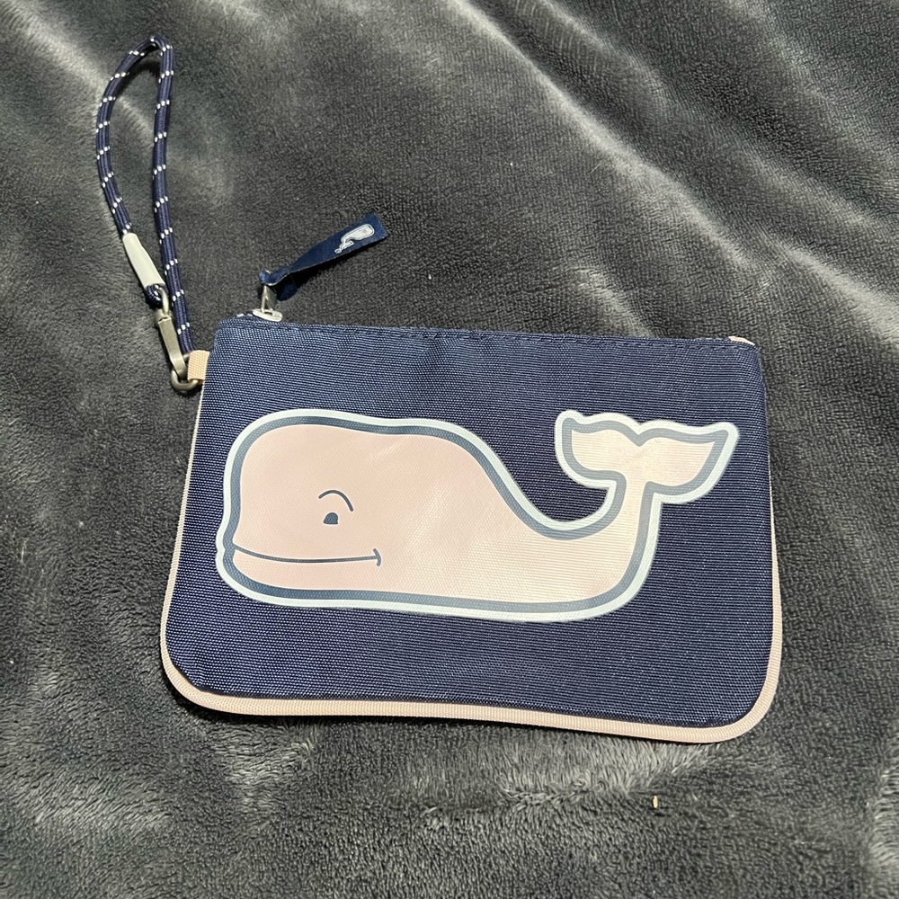 Vineyard Vines for Target Whale clutch